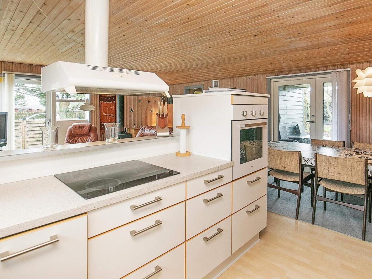 8 Person Holiday Home In Hesselager Luaran gambar