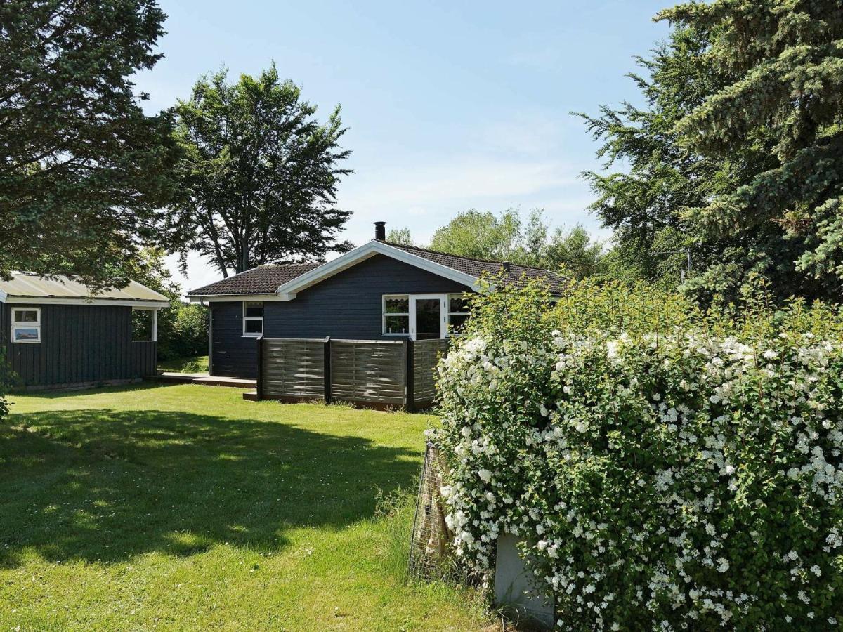 8 Person Holiday Home In Hesselager Luaran gambar